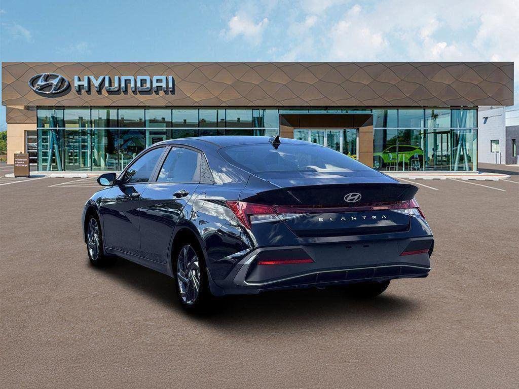 New 2026 Black Hyundai SEL Sport image 5