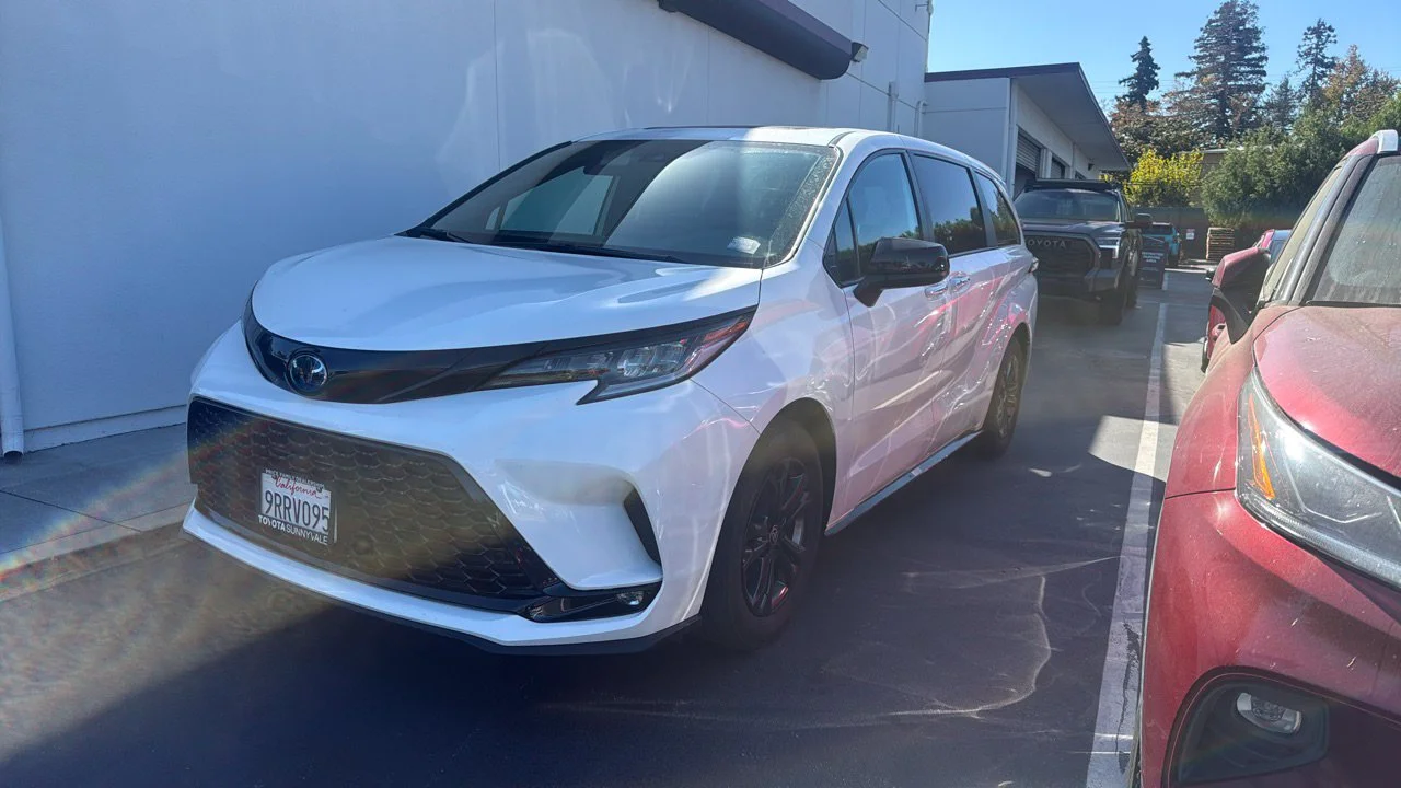 Certified Used 2025 White Toyota XSE image 1