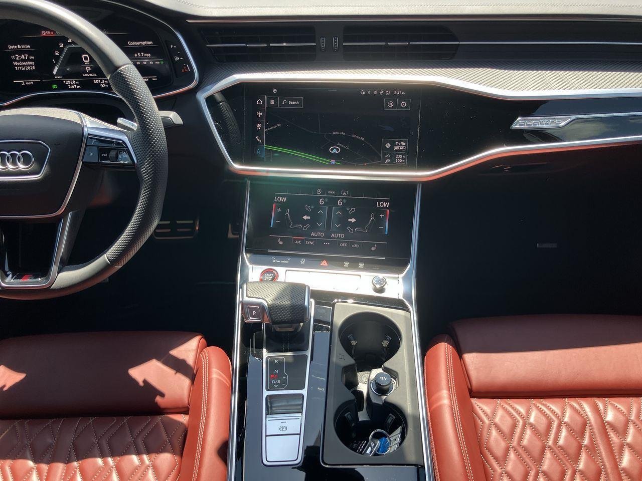 Used 2025 White (Glacier White Metallic) Audi Premium Plus image 19
