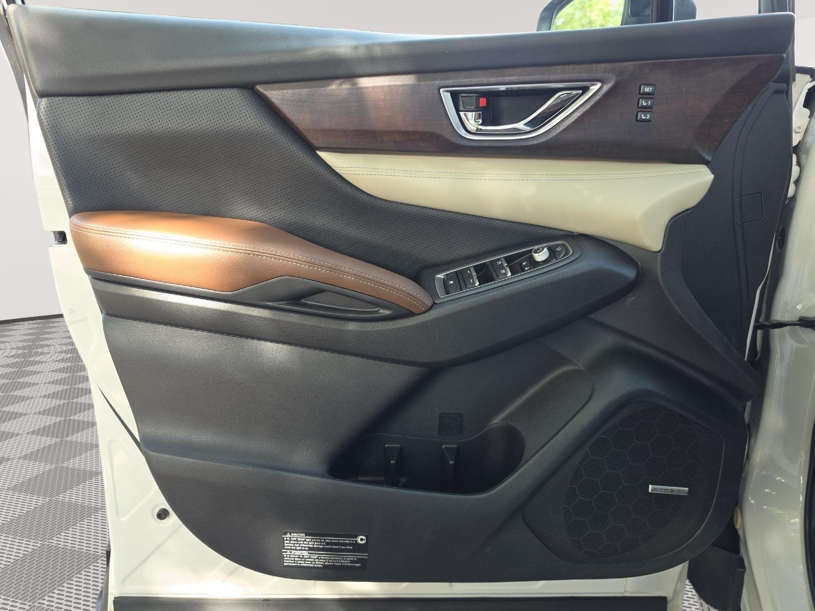 Used 2022 Crystal White Pearl Subaru Touring image 14