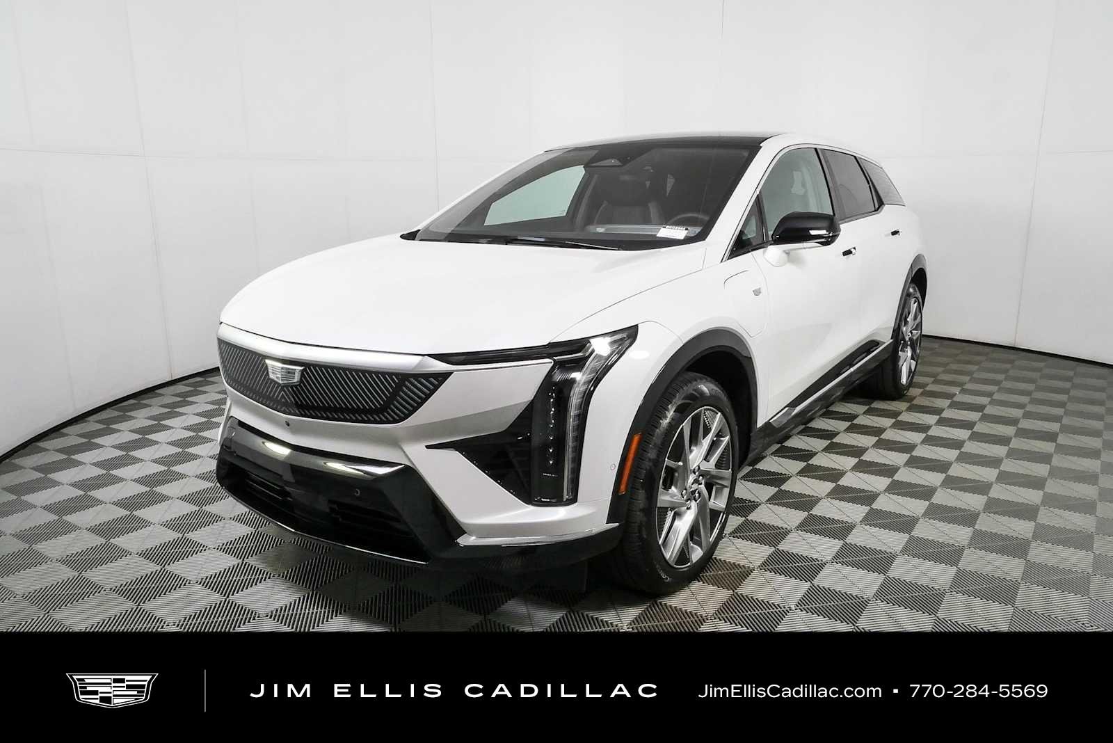 Certified Used 2025 Crystal White Tricoat Cadillac Luxury 1 image 26