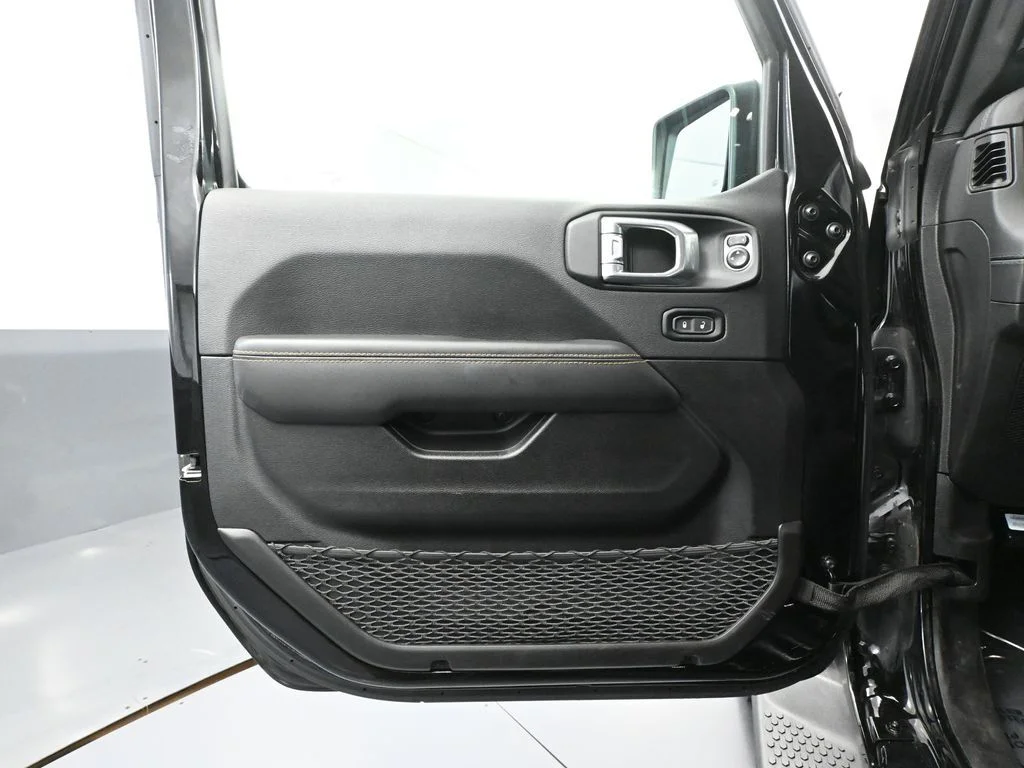 Certified Used 2024 Black Jeep Sahara image 19