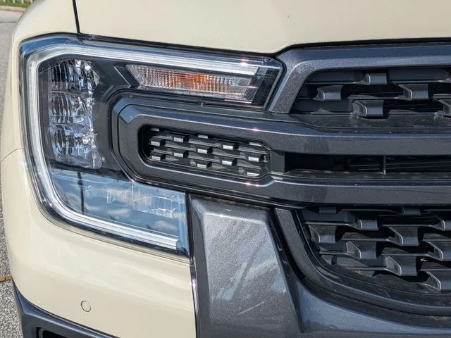 New 2026 Beige Ford XLT image 10