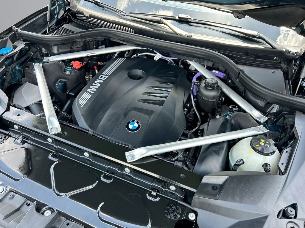 Certified Used 2025 Blue BMW xDrive40i image 14
