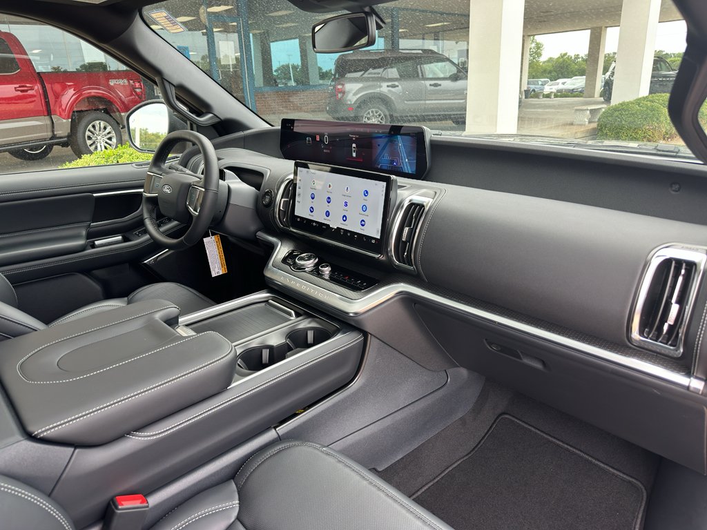 New 2027 Dark Matter Gray Metallic Ford MAX Platinum image 28