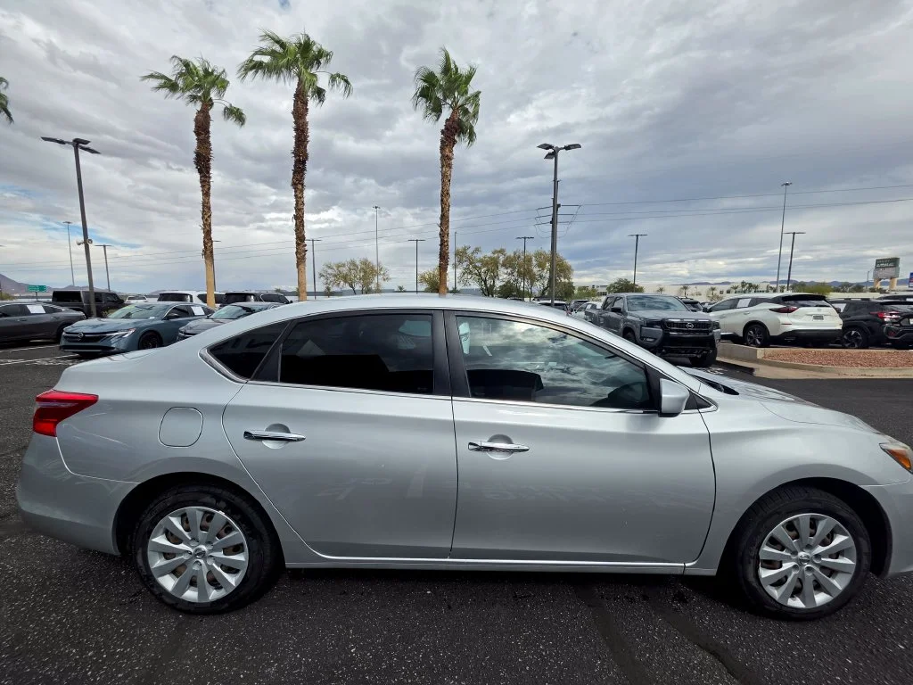 Used 2017 Silver Nissan S image 4