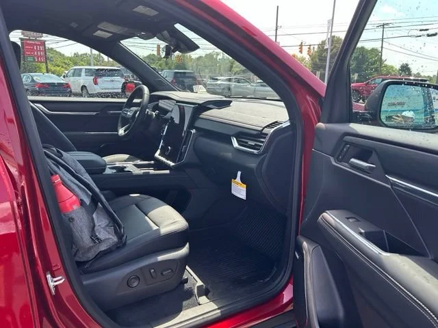 2026 GMC Acadia Elevation - Photo 8