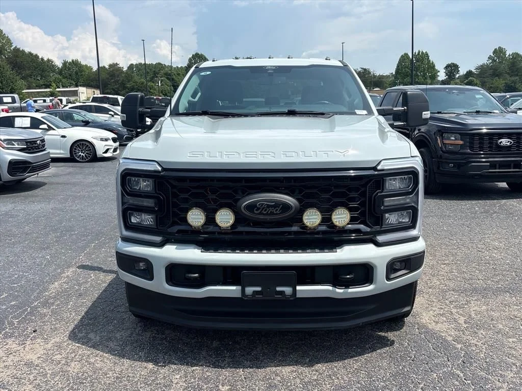 Used 2025 Gray Ford Lariat image 2