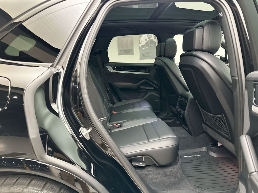 Used 2024 Black Porsche Base image 19