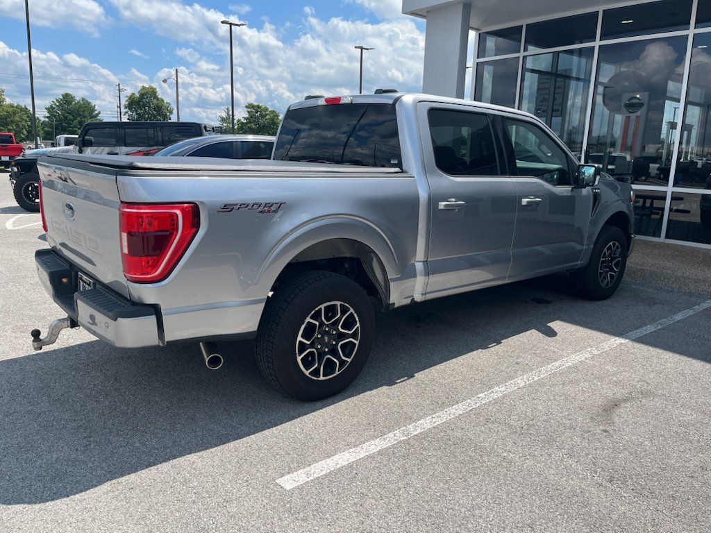 Used 2023 ICONIC SILVER METALLIC Ford XLT image 10