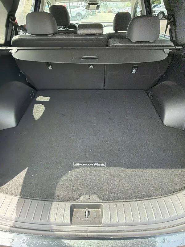 Used 2023 Gray Hyundai SEL image 16
