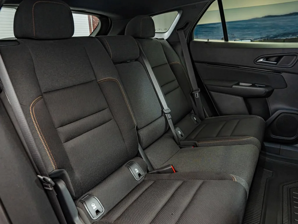 Used 2024 Snowfall Pearl Honda EX image 38