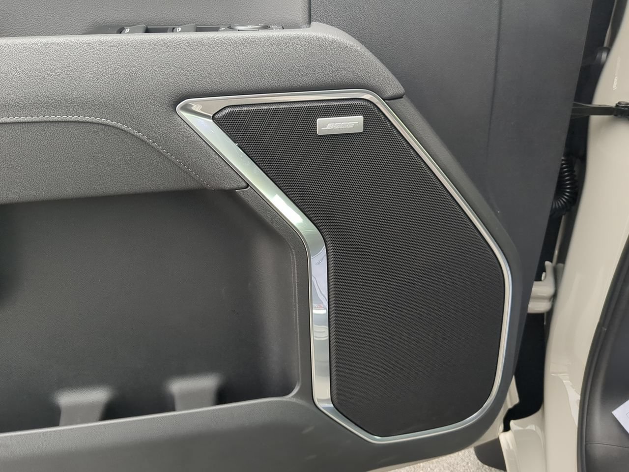 Used 2026 White Sands Chevrolet RST image 25