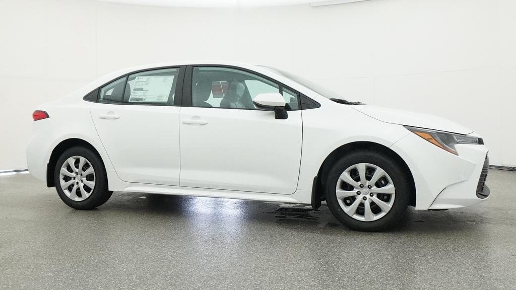 New 2026 Ice Cap Toyota LE image 11