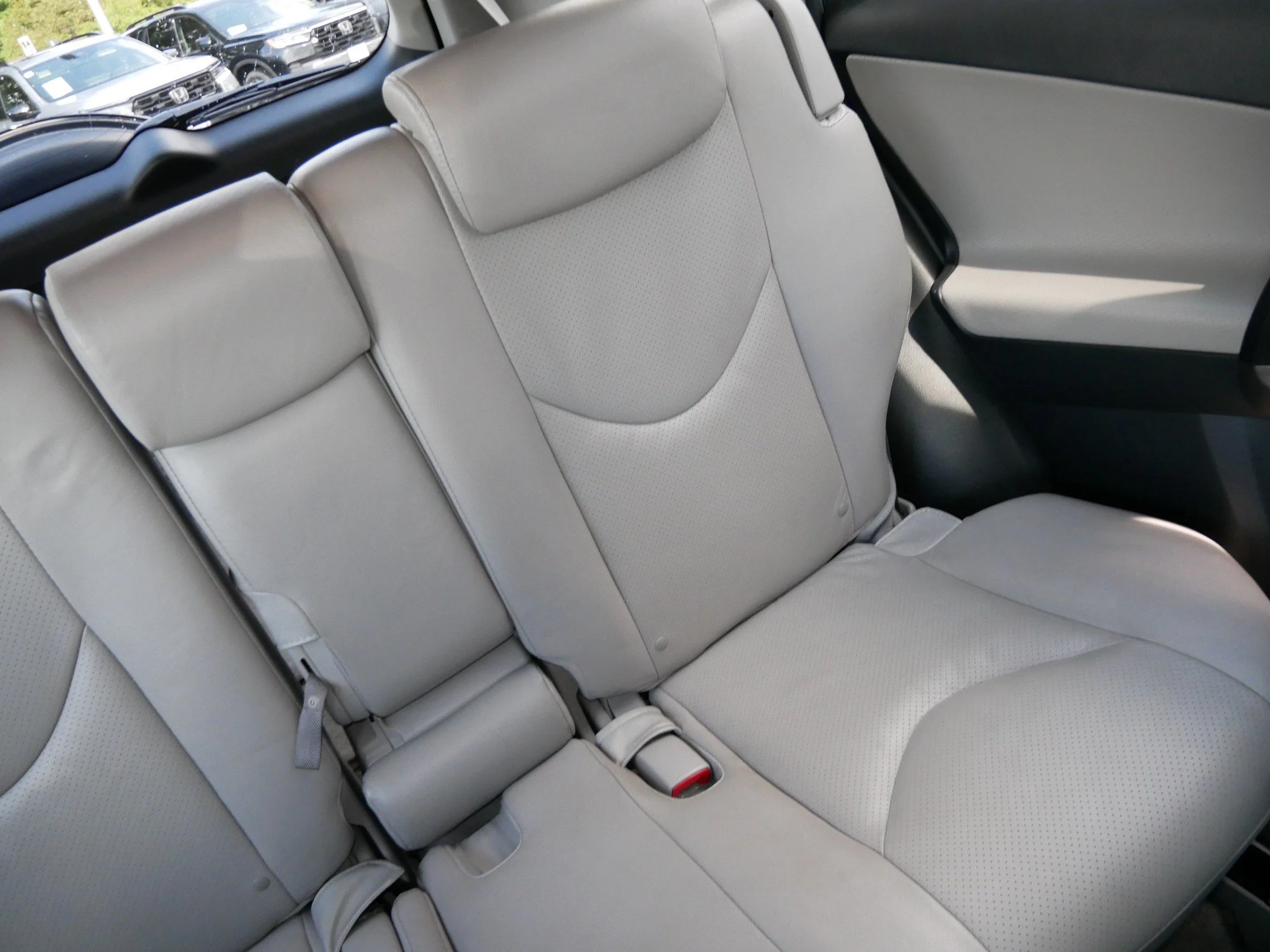 Used 2011 Black Toyota Ltd image 14