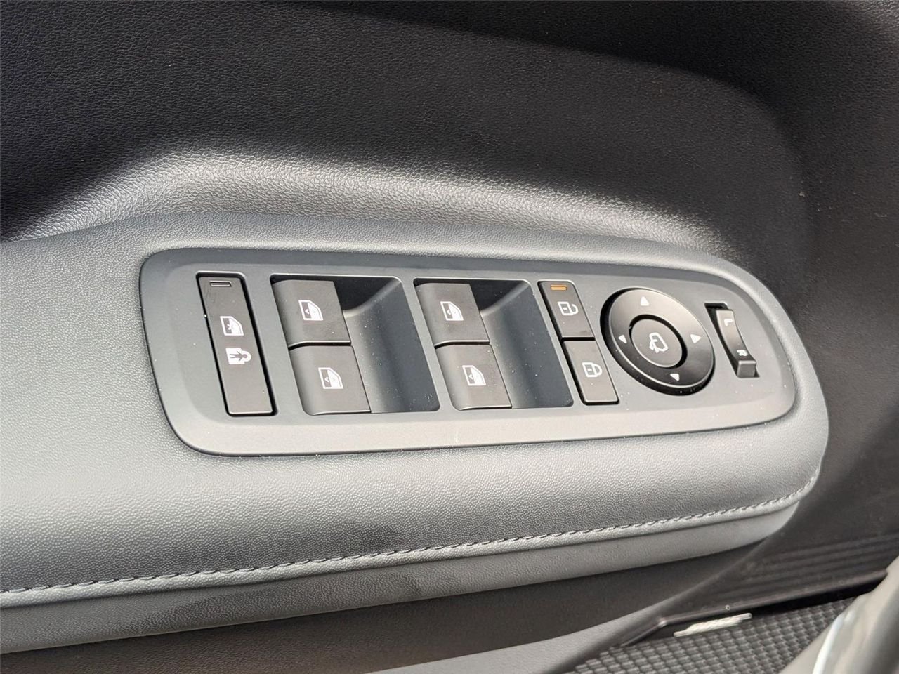 2025 Hyundai Santa Fe Calligraphy - Photo 13