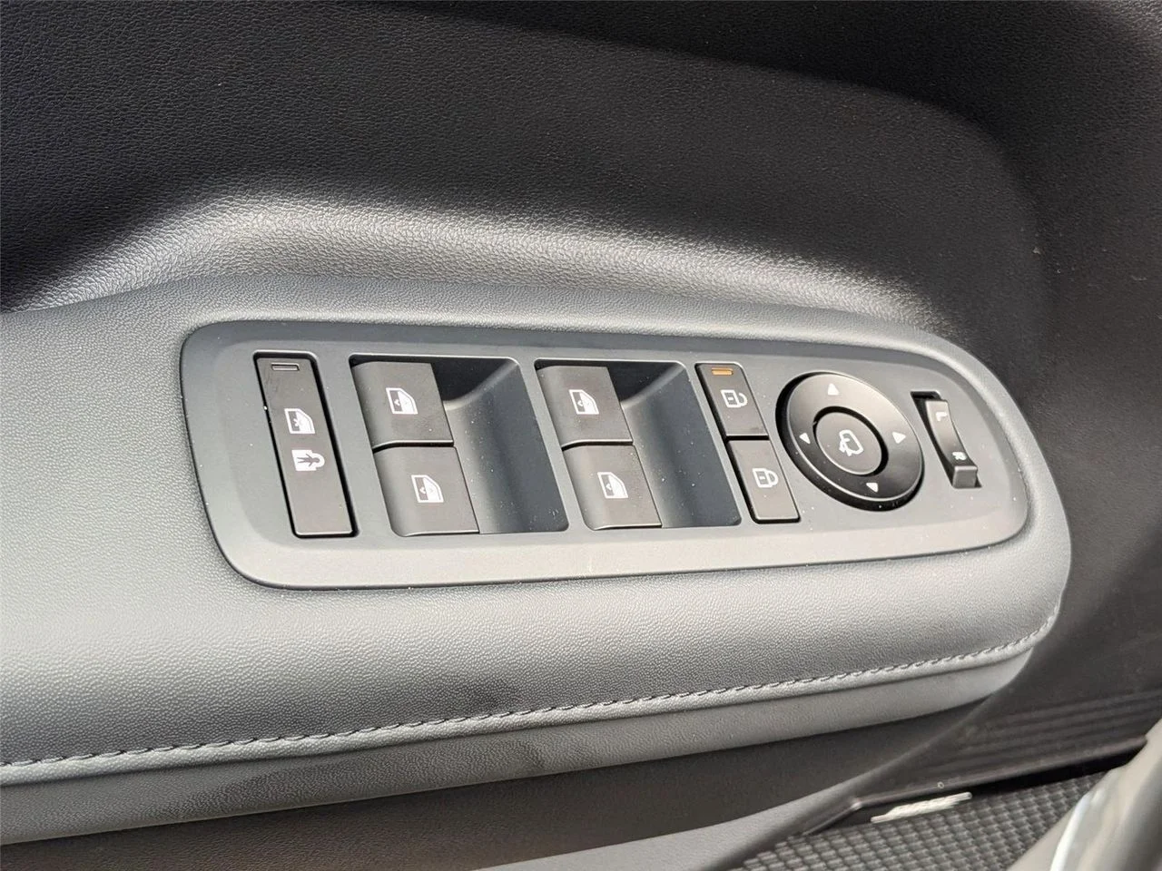 2025 Hyundai Santa Fe Calligraphy - Photo 13