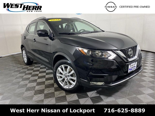 2022 Nissan Rogue Sport SV
