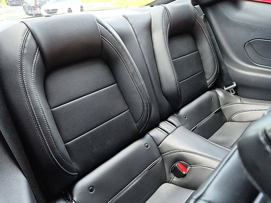 Used 2024 Silver Metallic Ford GT Premium image 30
