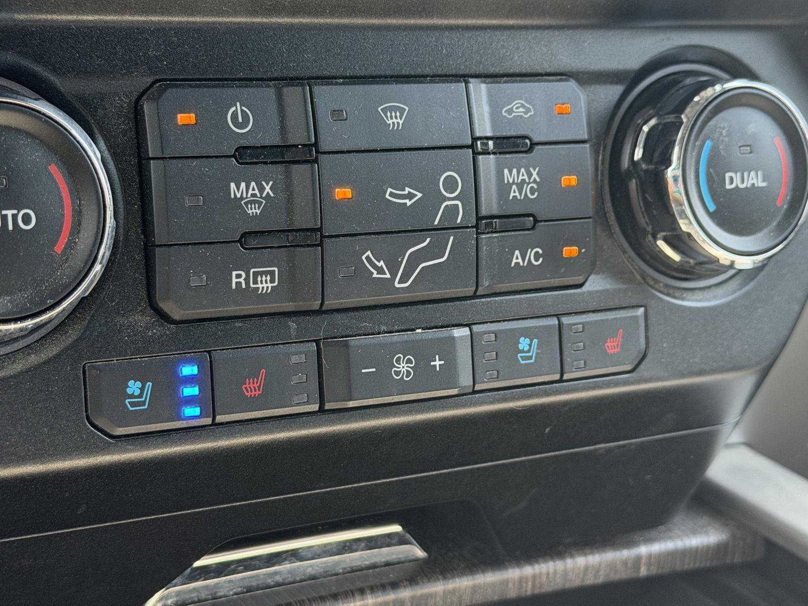 Used 2020 Blue Jeans Ford Lariat image 8