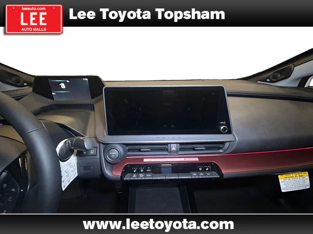 New 2026 Wind Chill Prl Toyota XSE Premium image 10