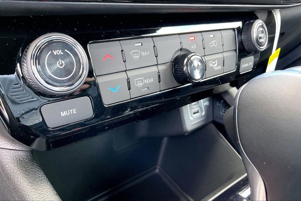 New 2026 Jeep Compass Latitude 4D Sport Utility