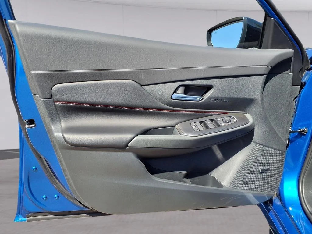 New 2026 Blue Nissan SR image 10
