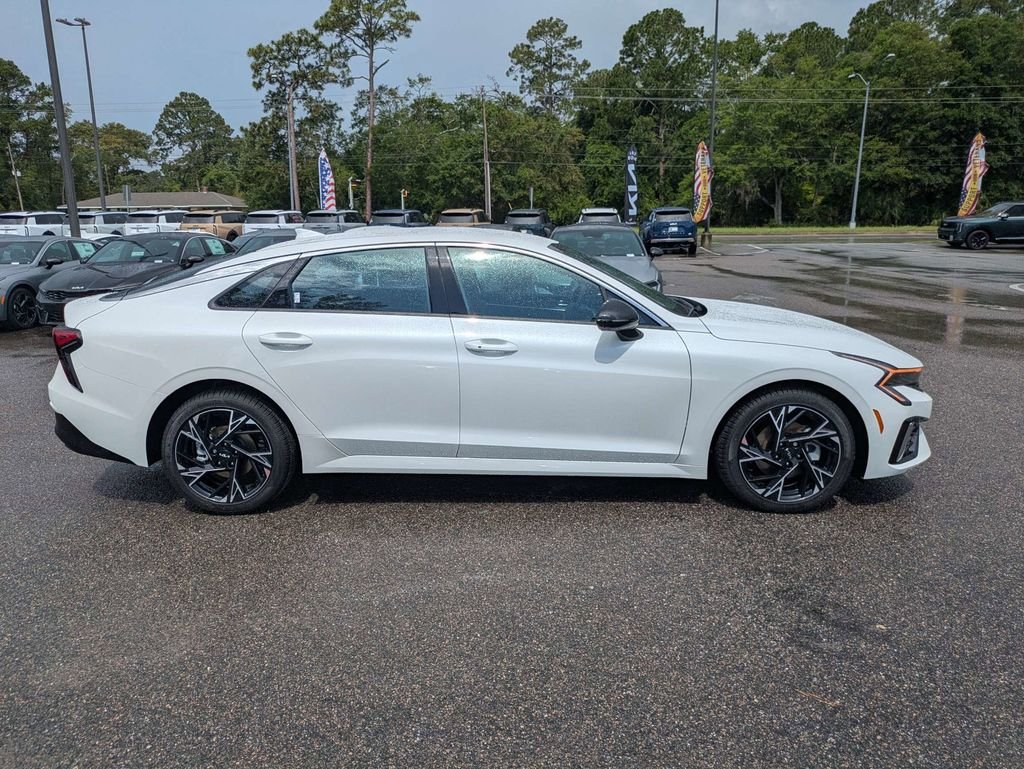 New 2026 Snow White Pearl Kia GT-Line FWD image 3