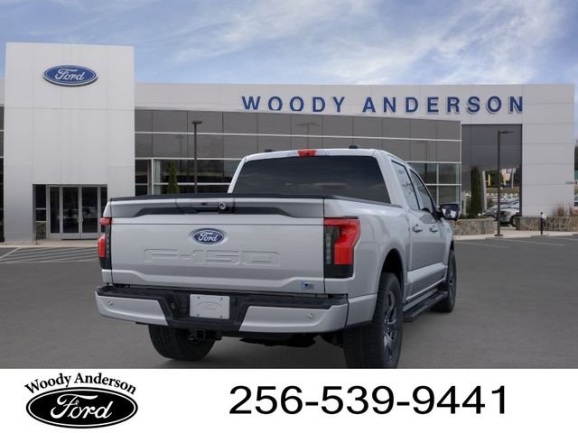 2025 Ford F-150 Lightning Flash - Photo 8