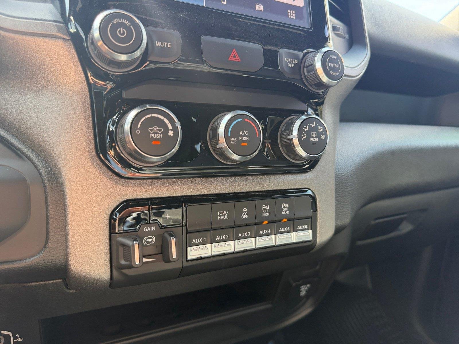 2026 RAM 2500 Tradesman - Photo 24