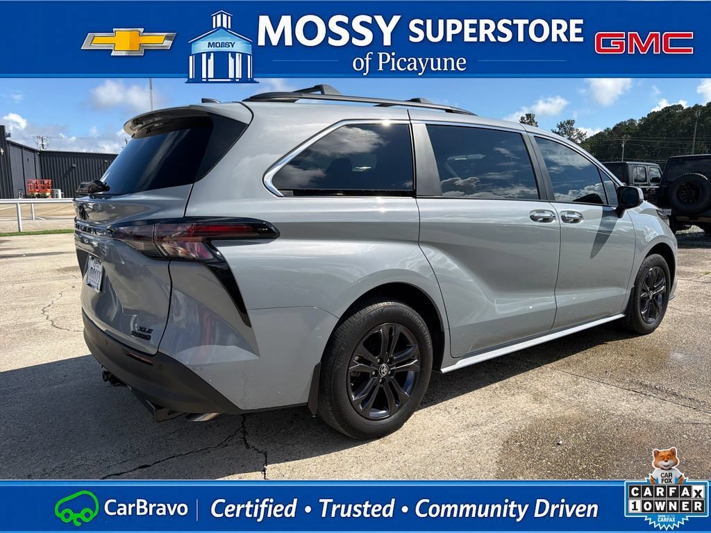 2024 Toyota Sienna Woodland Edition - Photo 6