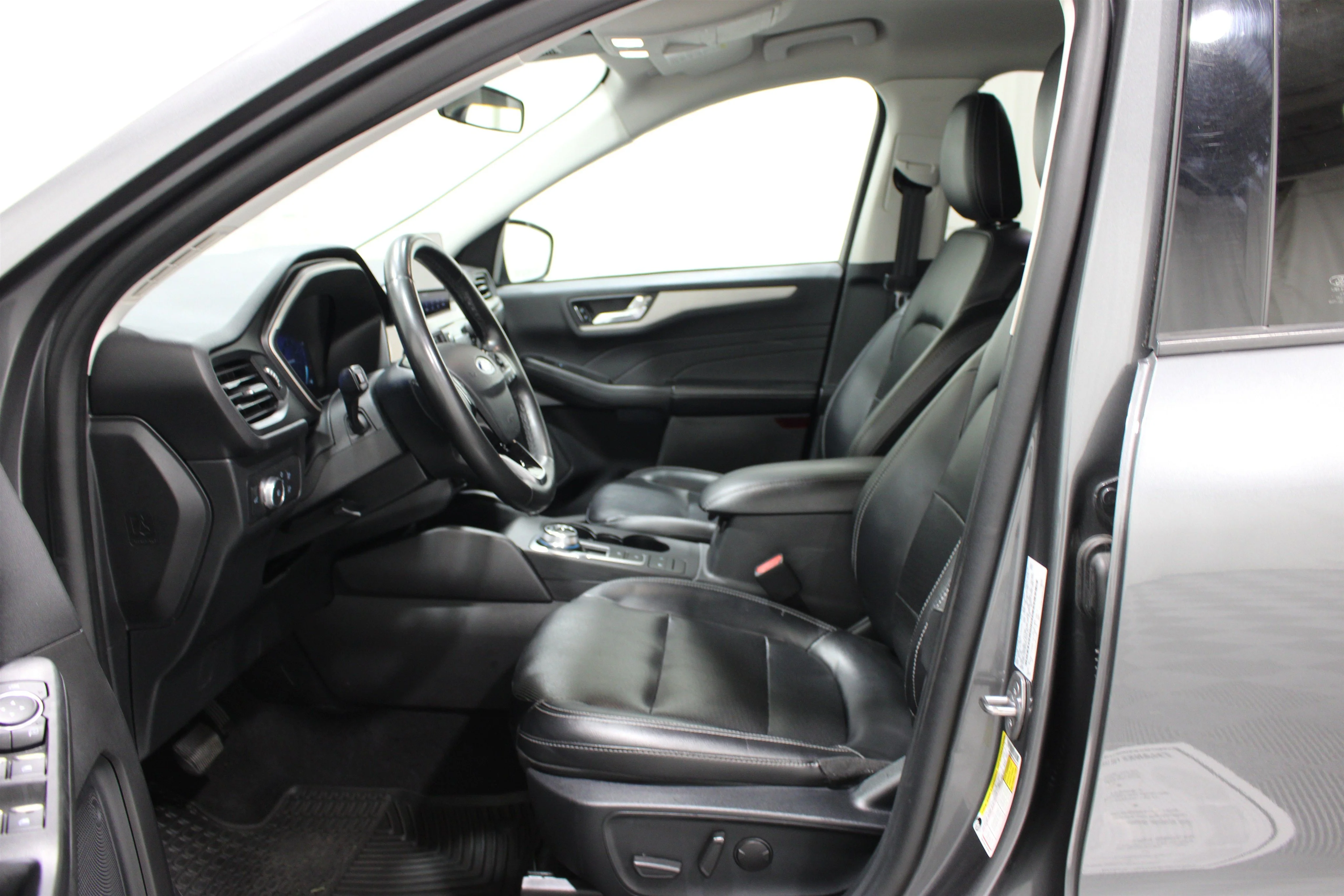 2022 Ford Escape SEL - Photo 3