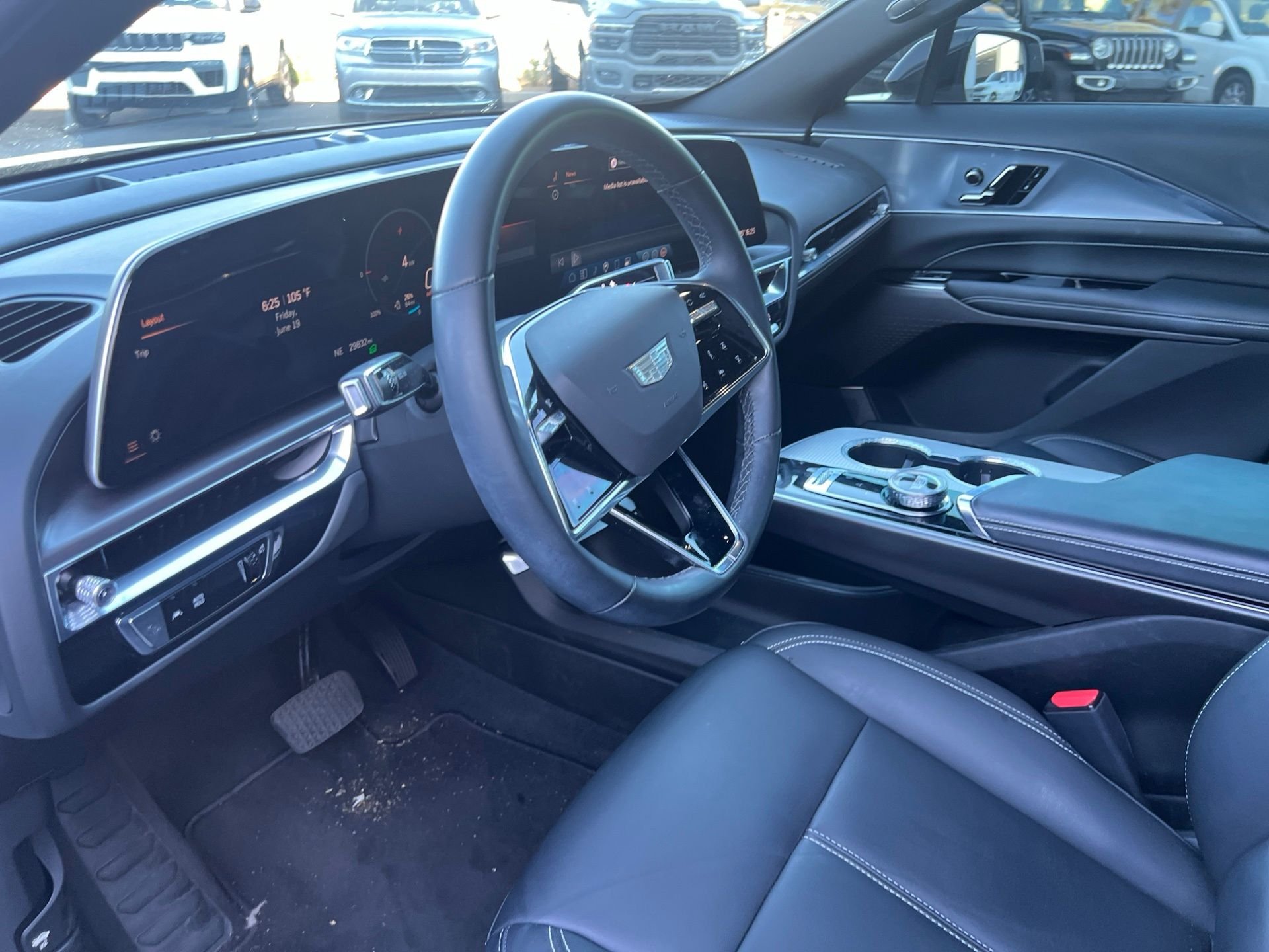 Used 2024 White Cadillac Tech image 26