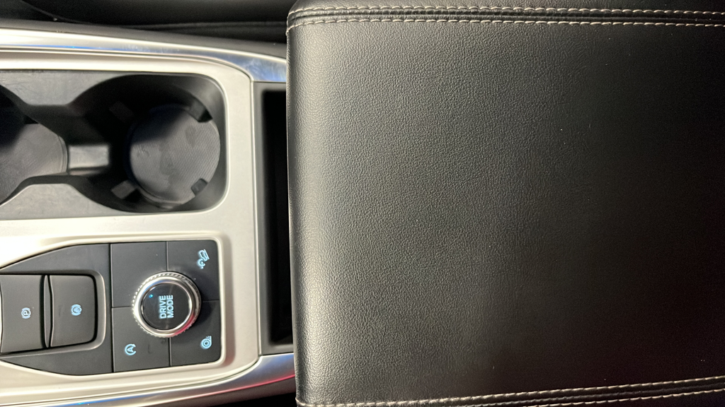 Used 2023 Iconic Silver Metallic Ford XLT image 18