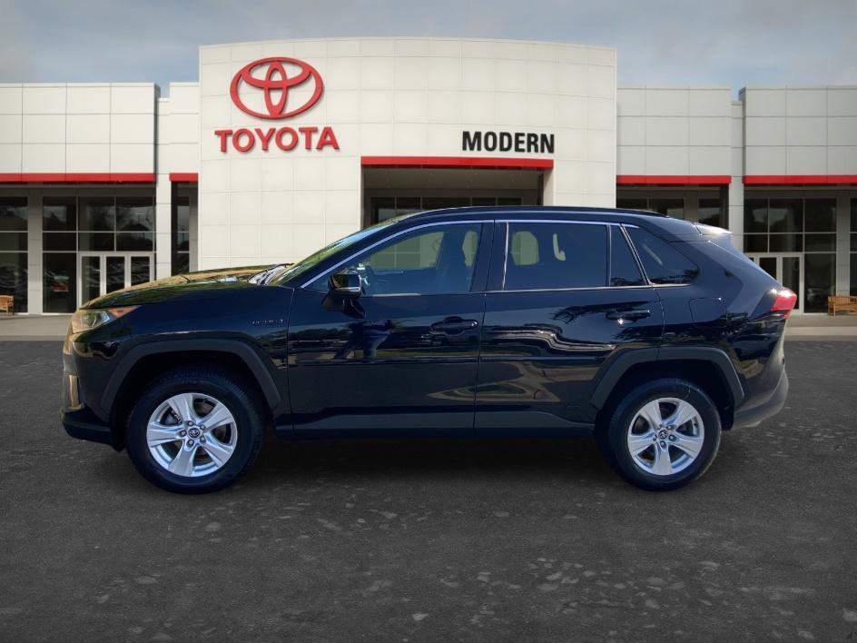 Used 2020 Midnight Black Metallic Toyota Hybrid XLE image 8