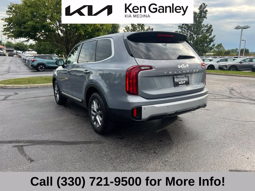 Used 2024 Silver Kia LX image 14