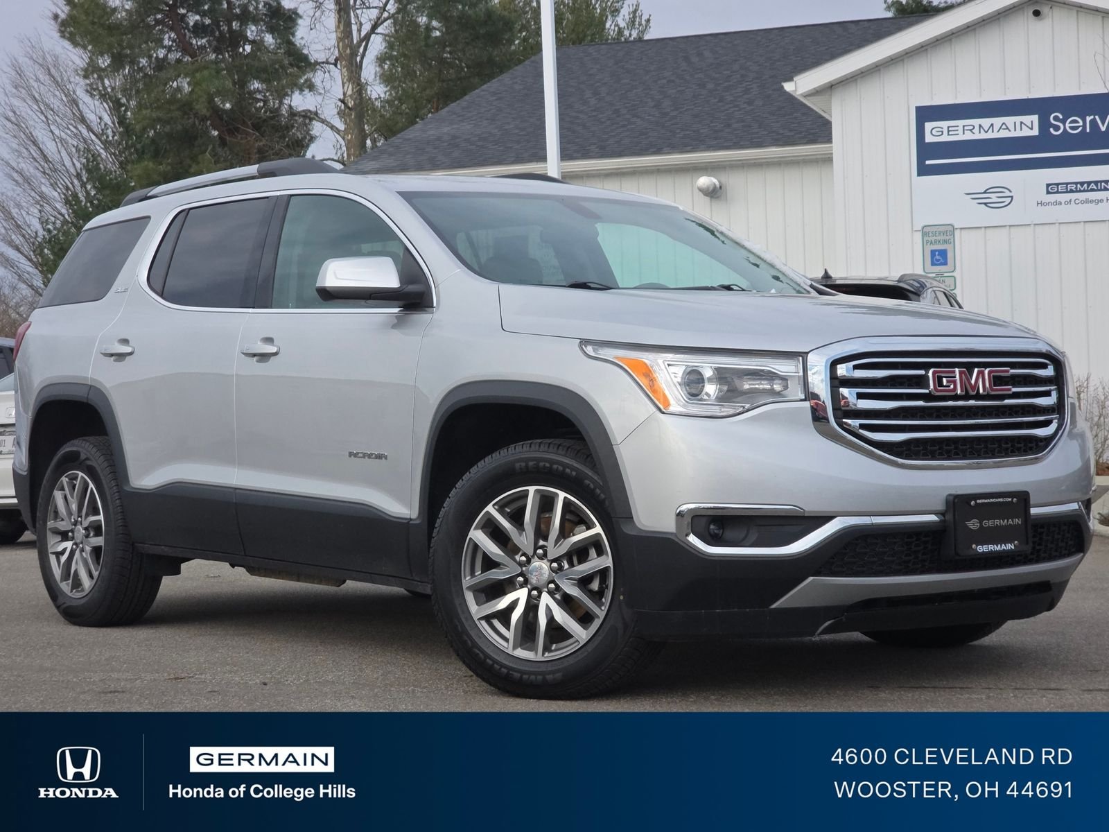 2019 GMC Acadia SLE-2