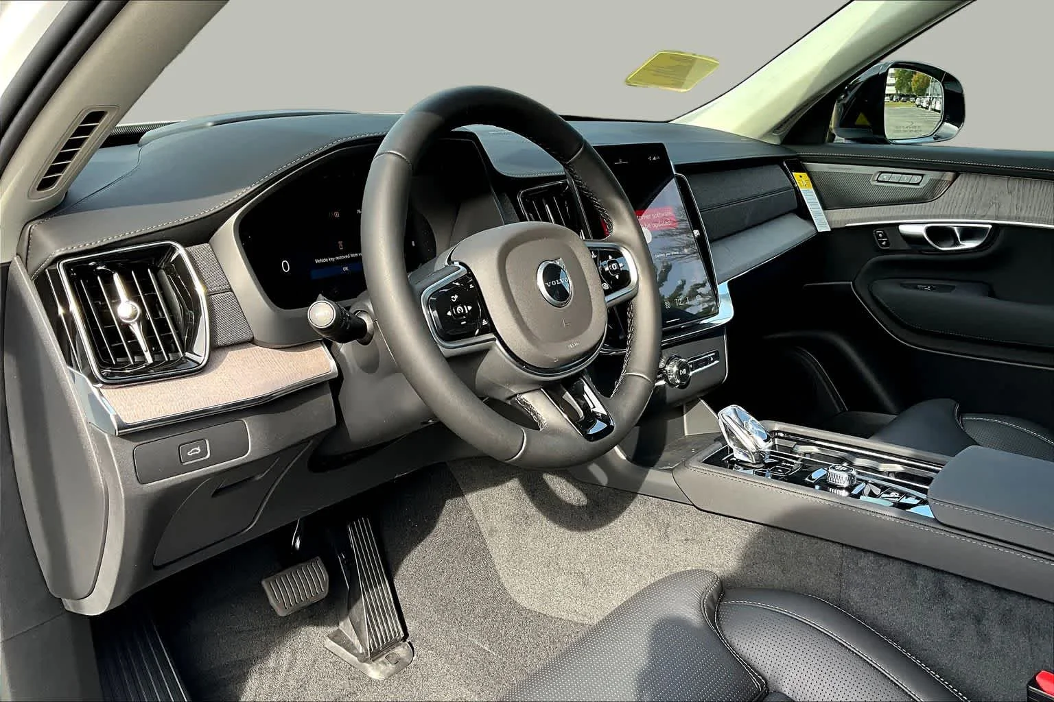 New 2026 Crystal White Volvo Ultra image 9