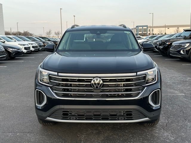 New 2026 Deep Black Pearl Volkswagen 2.0T SE w/Technology image 2