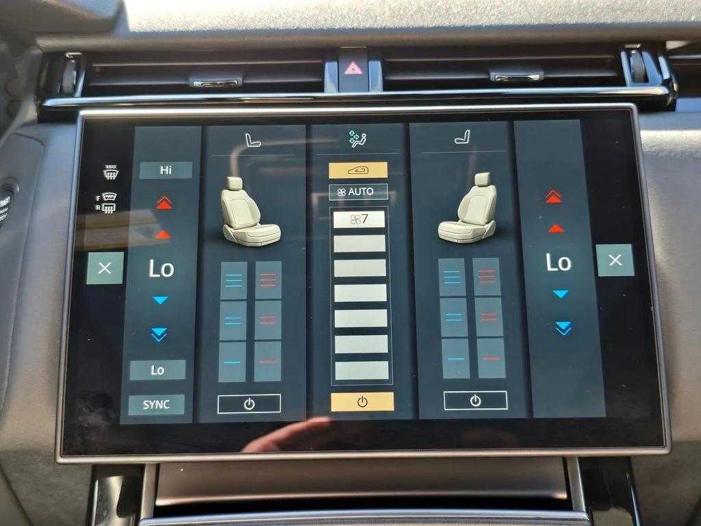 Certified Used 2025 Gray Land Rover Dynamic SE image 24