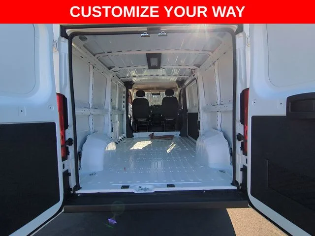 New 2025 Bright White Clearcoat RAM Tradesman image 23