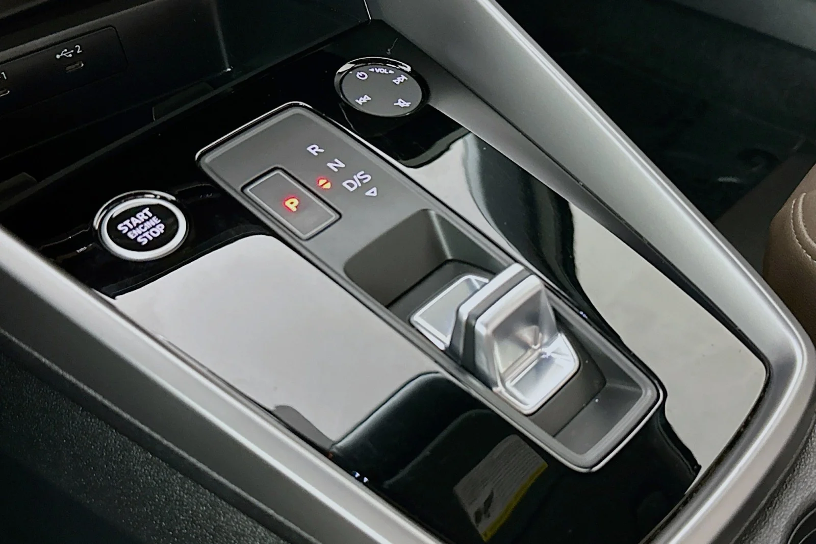 Used 2023 Brilliant Black Audi Premium image 7