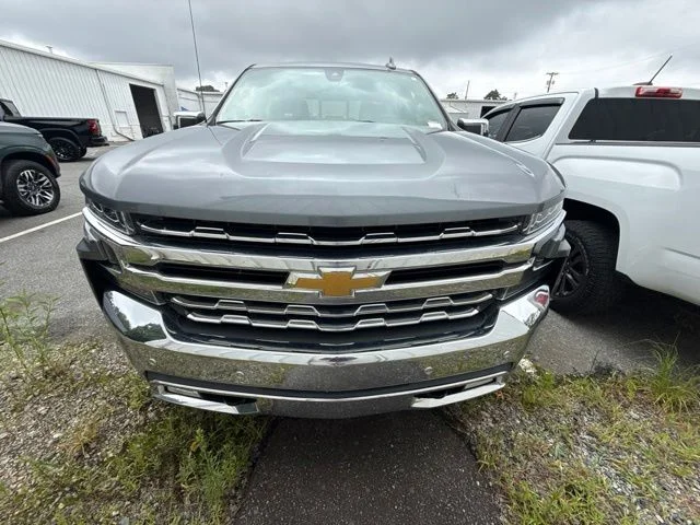 Used 2020 Gray Chevrolet LTZ image 12