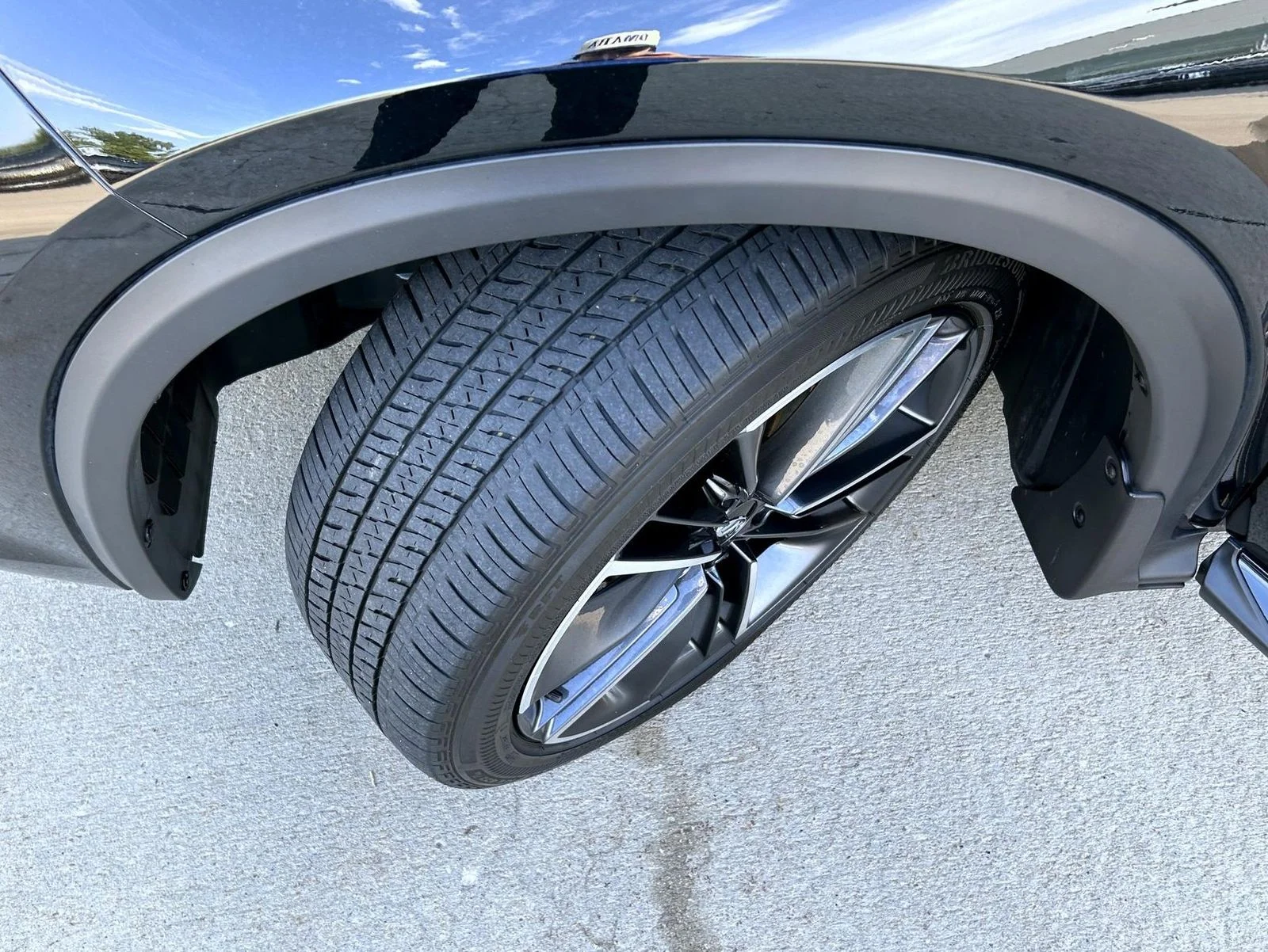 Used 2023 Black INFINITI SPORT image 23