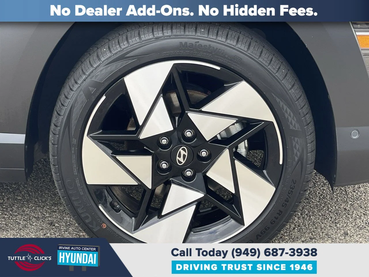 Used 2024 ABYSS BLACK PEARL HYUNDAI LIMITED image 19