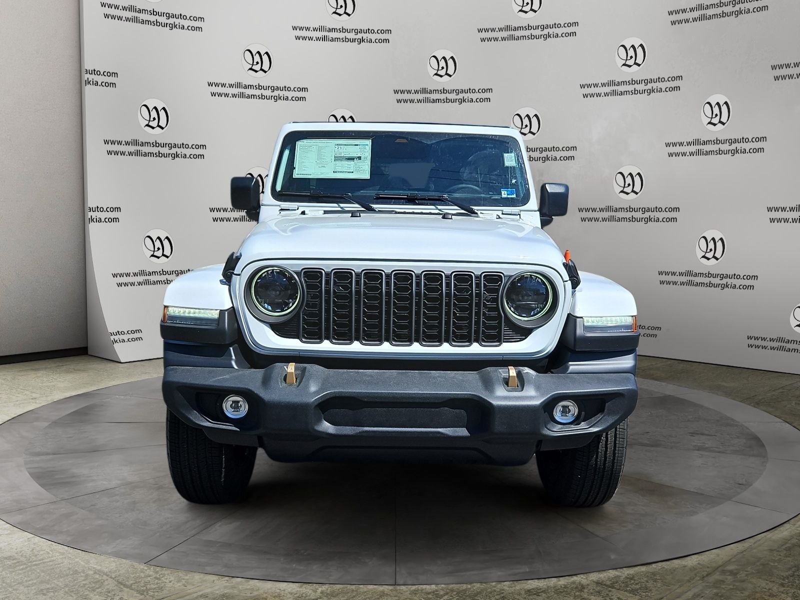 New 2026 Bright White Clear-Coat Exterior Paint Jeep 85th Anniversary Edition image 8