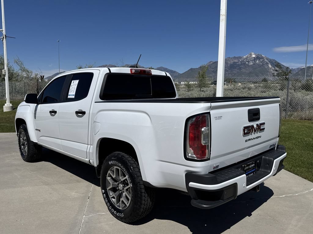 Certified Used 2022 Summit White GMC 4WD AT4 w/Leather image 5