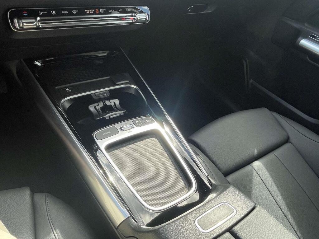 New 2026 Mountain Grey Metallic Mercedes-Benz GLA 250 image 27