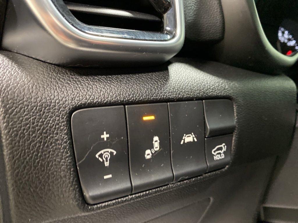 Used 2021 Black Cherry Kia SX image 19