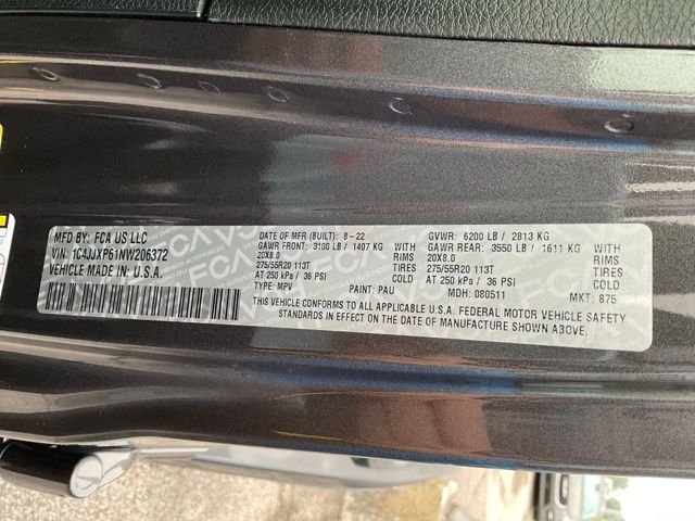Certified Used 2022 Crystal Metallic Jeep Unlimited Sahara 4xe image 46